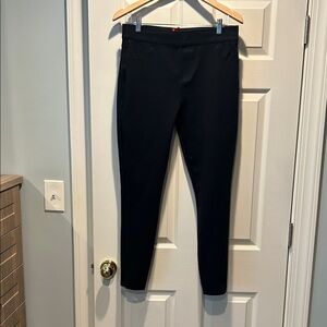 Black Women Knit Leggings/Jeans